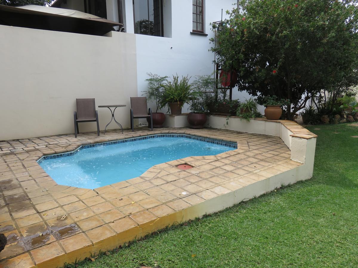 Meerhof Lodge Hartbeespoort Eksteriør bilde